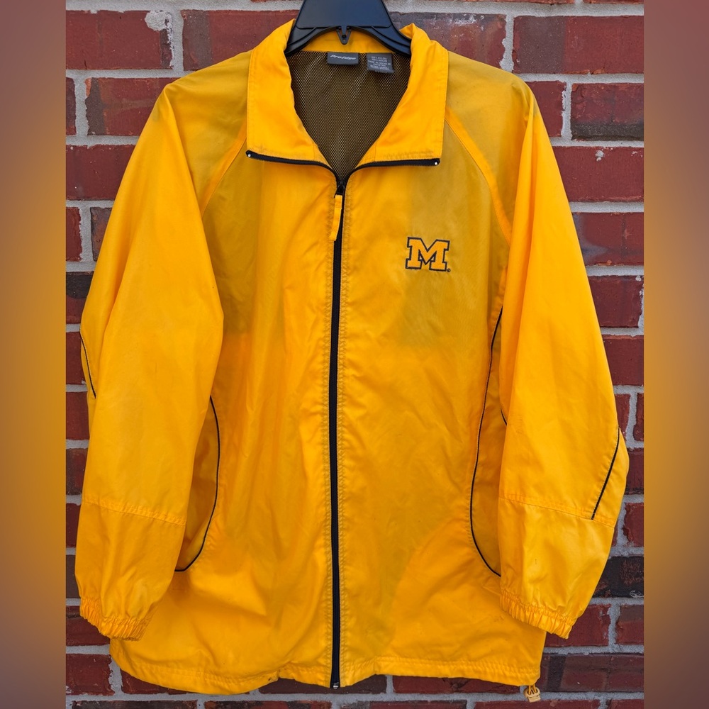 Pro Edge Michigan Wolverines Bright Yellow Full Zip Nylon Vent XL Windbreaker T7